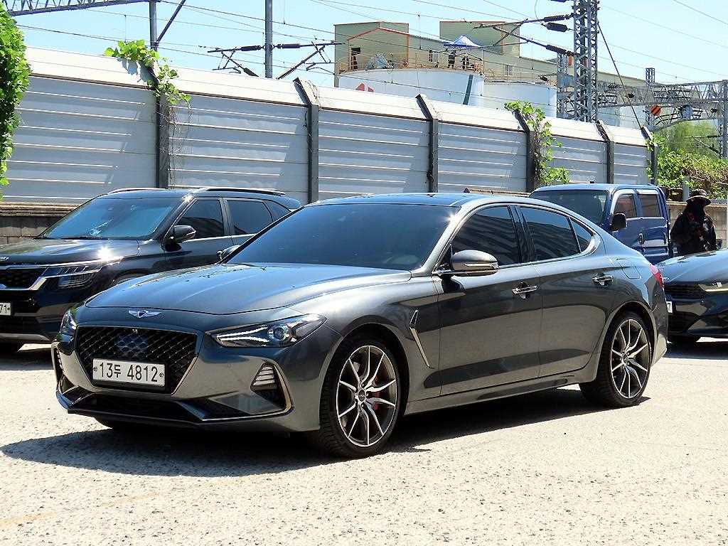 제네시스 G70 2.0T 스포츠 패키지 사진 2/20