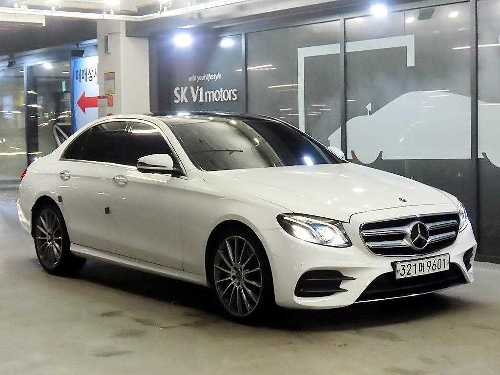 E-클래스 W213 E350 4MATIC AMG LINE 2019년식