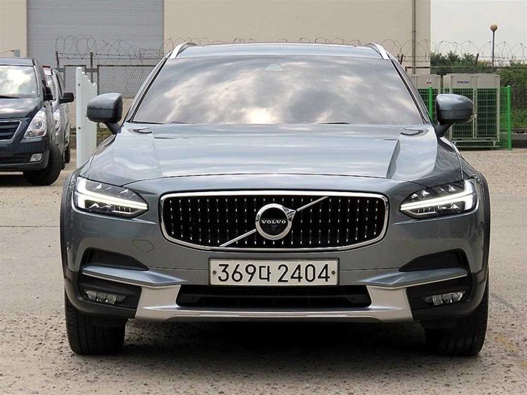 V90 크로스컨트리 T5 프로 AWD 2020년식