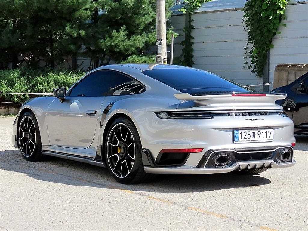 911(992) 터보 S 2023년식