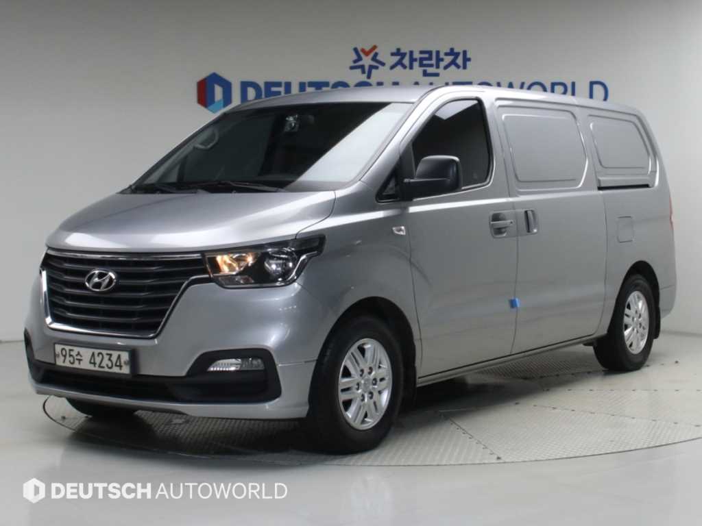 더 뉴 그랜드 스타렉스 2WD 밴 3인승 스마트 2019년식