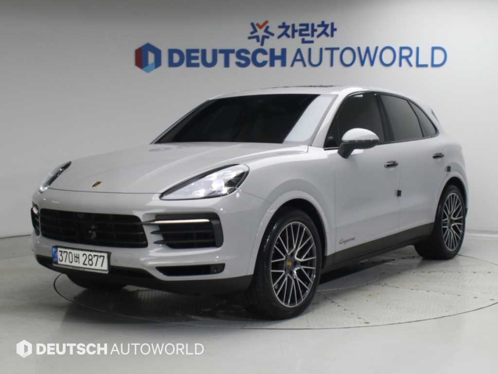 카이엔(PO536) 3.0 2021년식