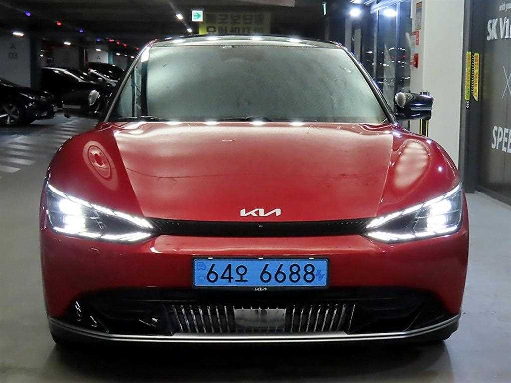 기아 EV6 스탠다드 어스 사진 2/20