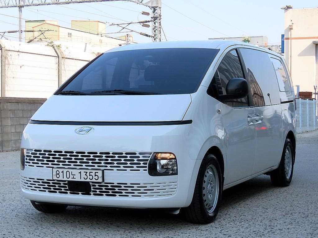 현대 스타리아 2WD 디젤 카고 스마트 5인승 사진 2/20