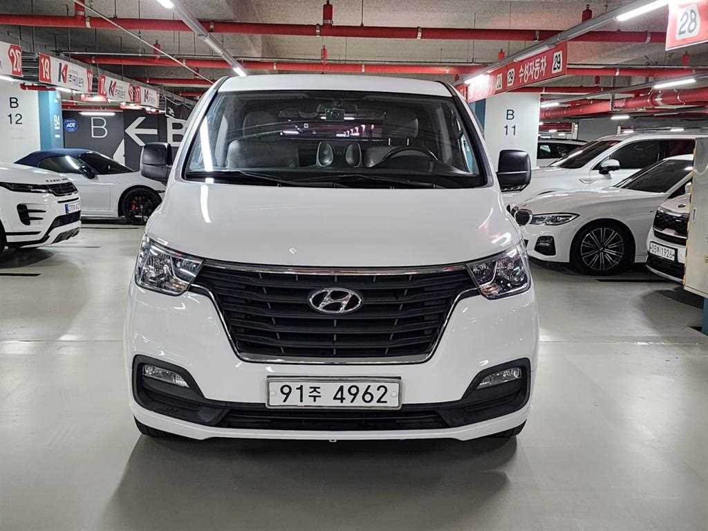 현대 스타렉스 2WD 밴 3인승 스마트 사진 2/20