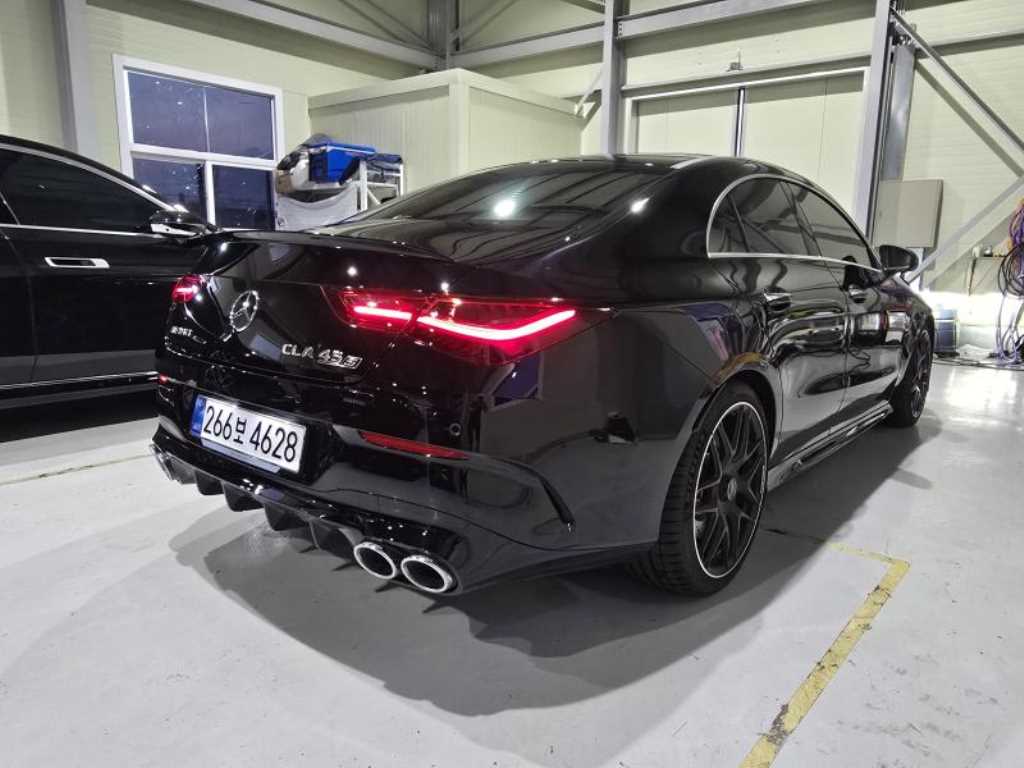 벤츠 CLA 클래스 AMG CLA 45 S 4MATIC+ 사진 2/20