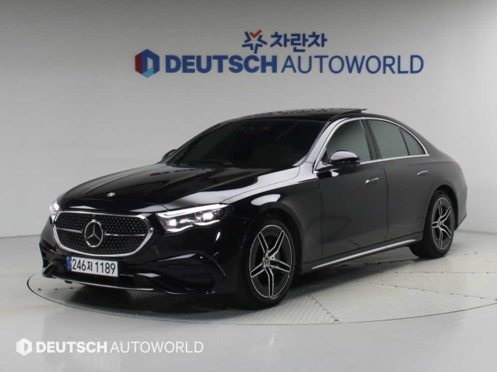 벤츠 E 클래스 E300 4MATIC AMG Line 사진 2/20
