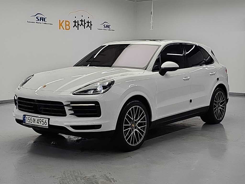 포르쉐 카이엔 3.0 플래티넘 에디션 사진