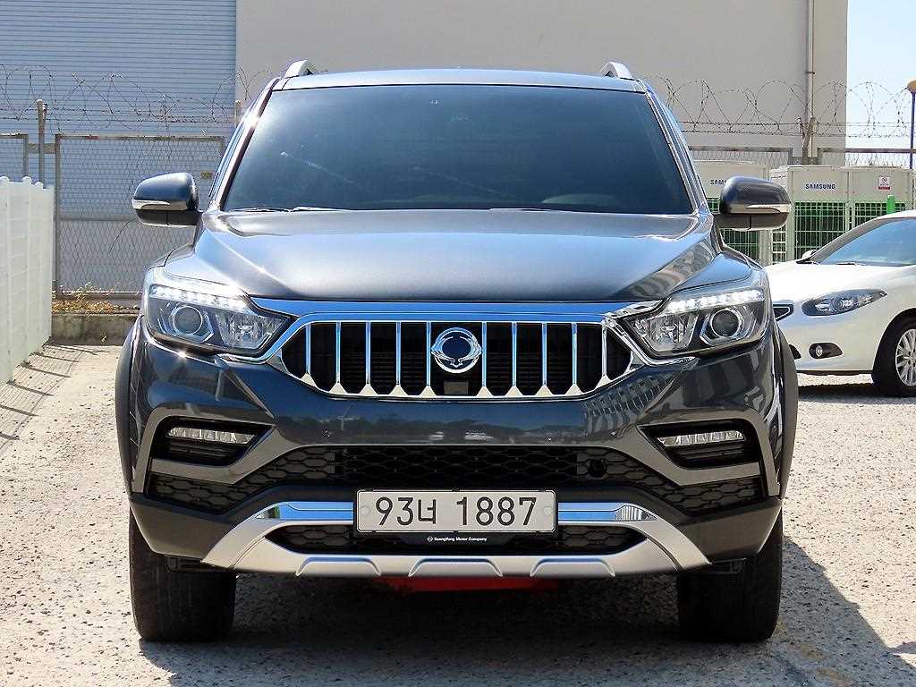 렉스턴 스포츠 칸 디젤 2.2 4WD 5링크 다이나믹 에디션 2021년식