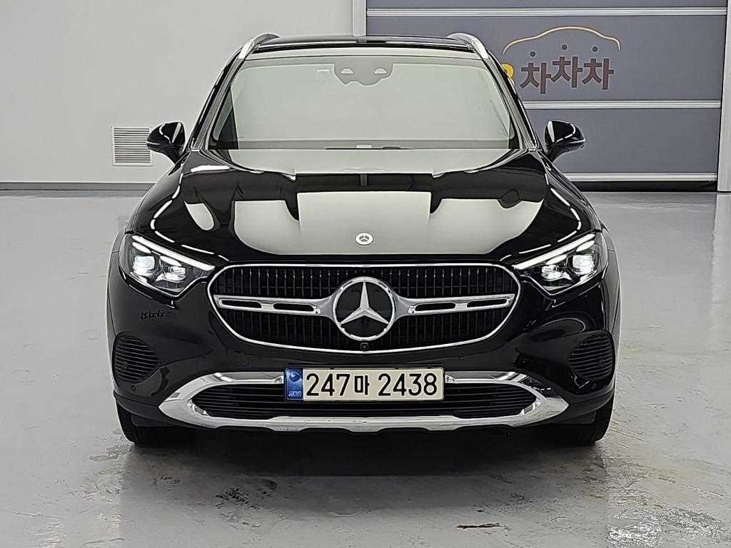 벤츠 GLC 클래스 GLC220 d 4MATIC 사진 2/19