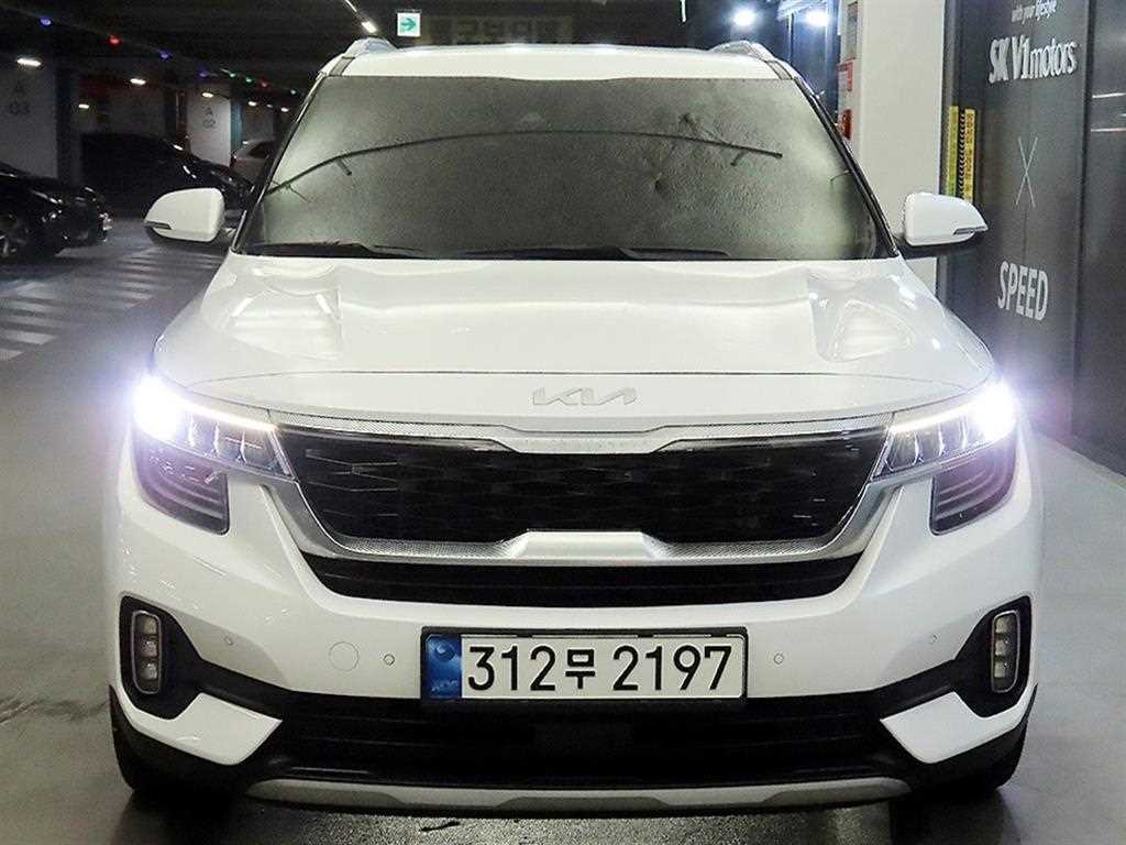 기아 셀토스 가솔린 1.6 터보 2WD 시그니처 사진