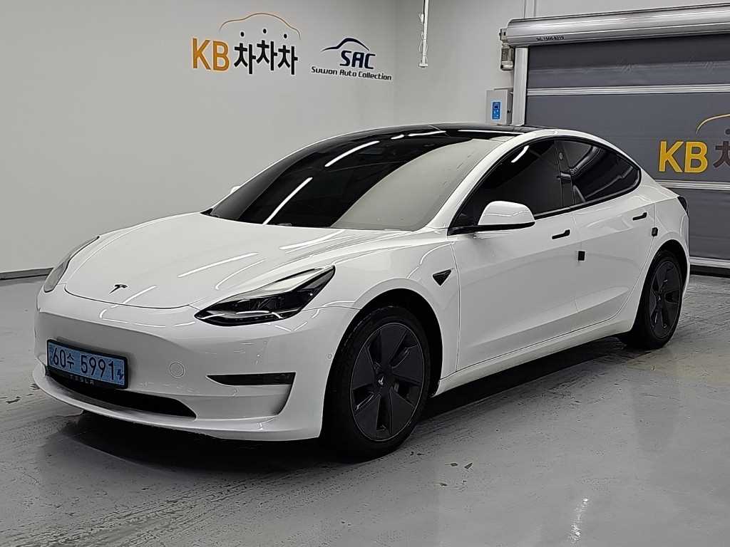 모델 3 롱 레인지 2021년식