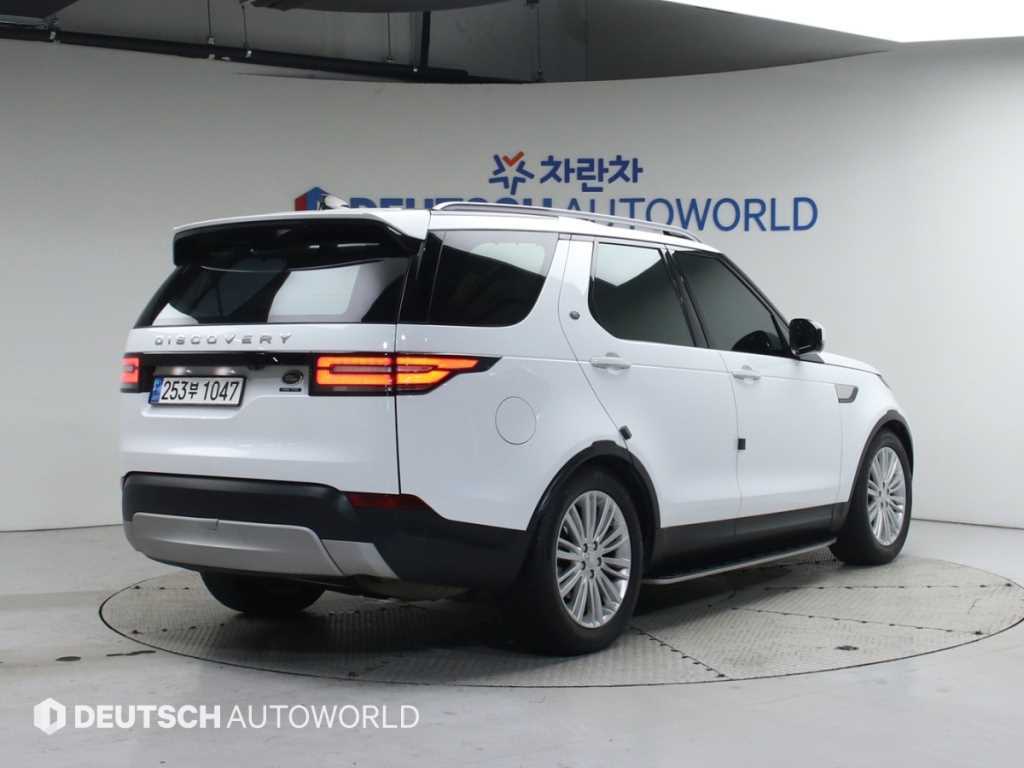 랜드로버 디스커버리 3.0 TD6 HSE 럭셔리 사진 2/20