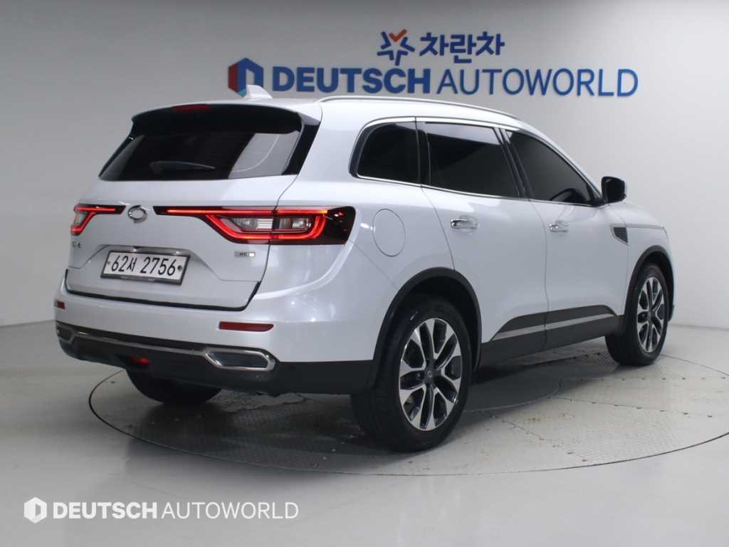 르노코리아 QM6 디젤 2WD RE 시그니처 사진 2/20
