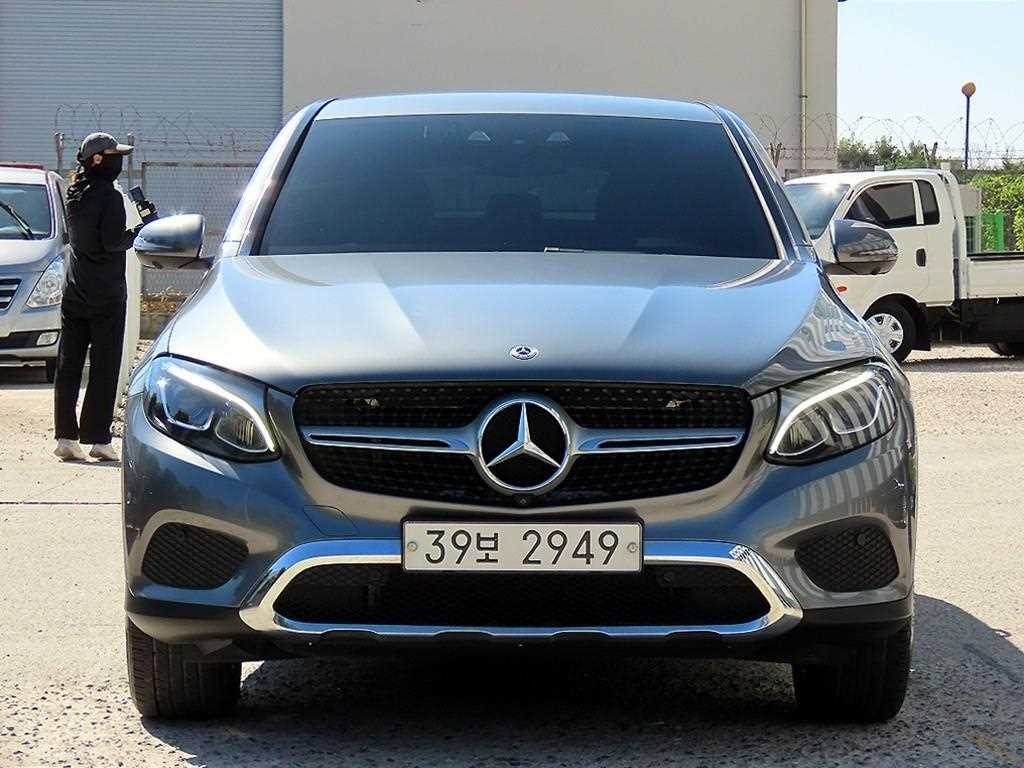 GLC클래스 X253 GLC 300 4MATIC 쿠페 2019년식