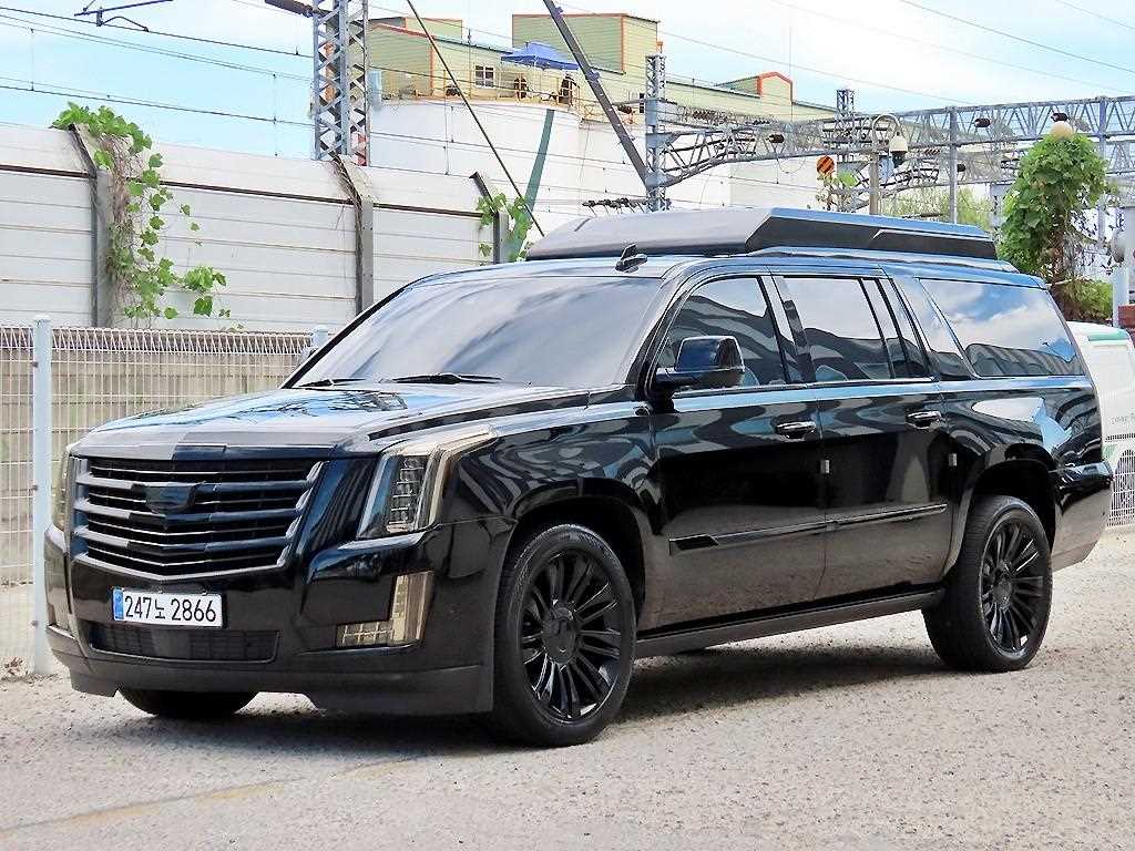 캐딜락 에스컬레이드 6.2 V8 ESV 사진