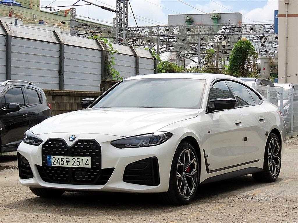 BMW 4시리즈 420d 그란쿠페 M 스포츠 퍼스트 에디션 사진 2/20