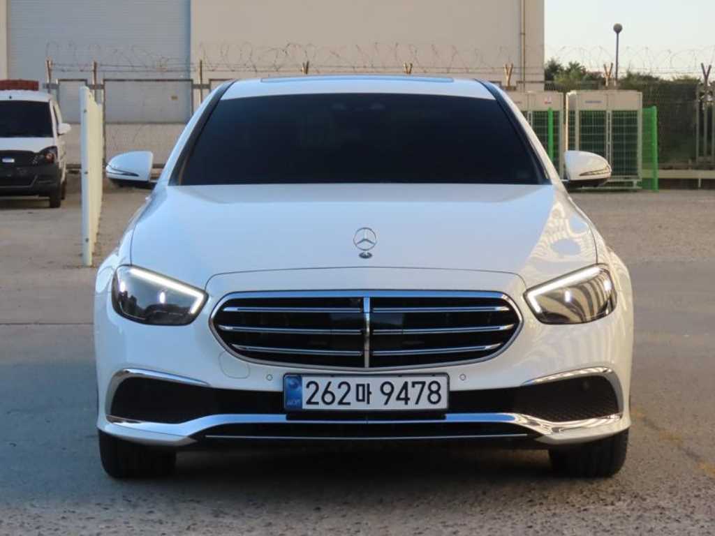 E-클래스 W213 E300e 4MATIC 익스클루시브 2021년식