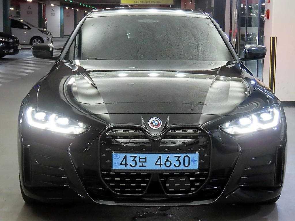 BMW i4 eDrive 40 M 스포츠 프로 사진 2/20