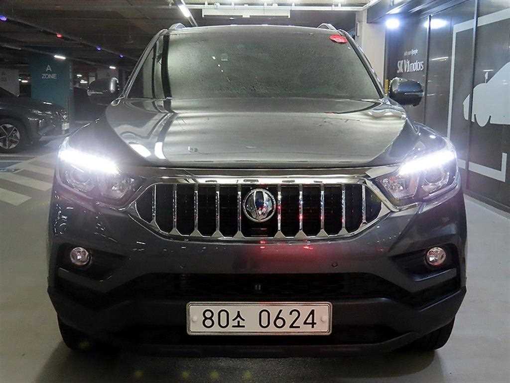 KGM 렉스턴 디젤 2.2 4WD 프로페셔널 S 사진 2/20