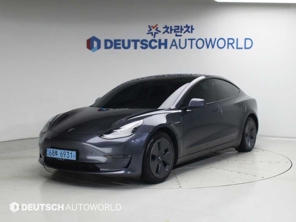 모델 3 롱 레인지 2022년식