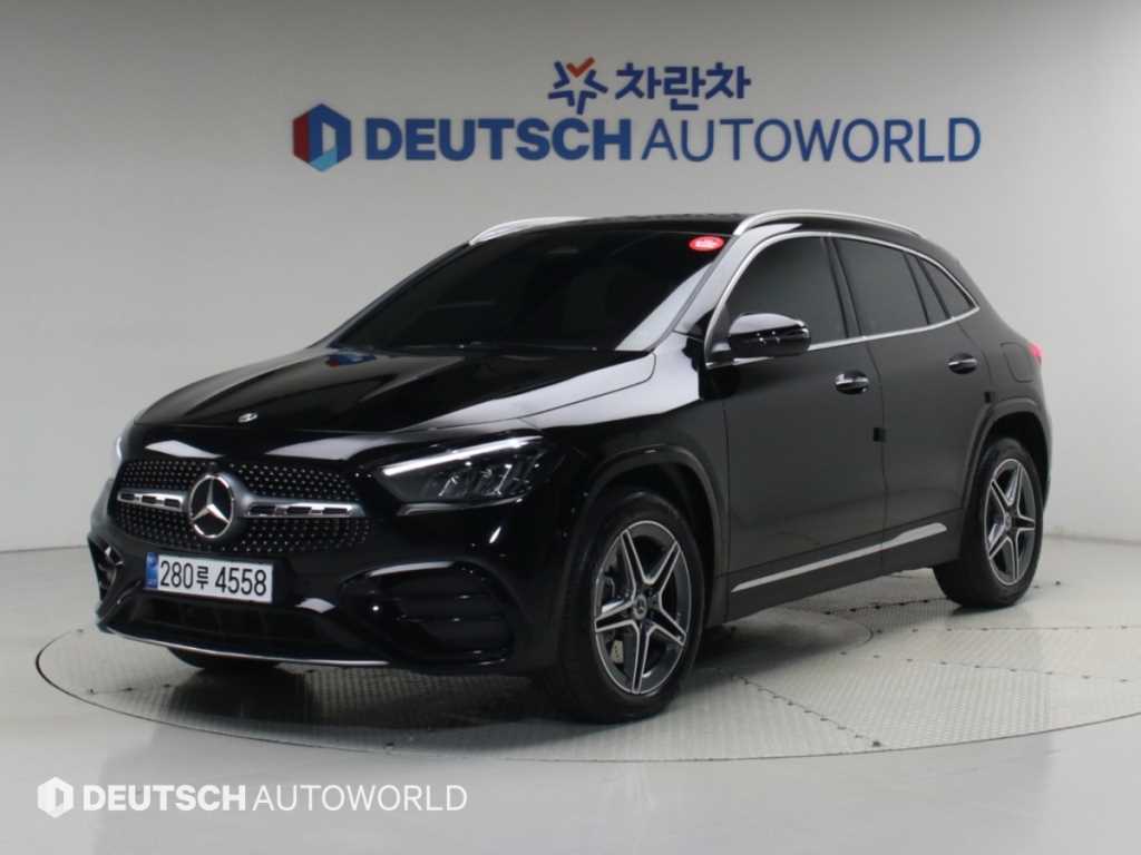 벤츠 GLA 클래스 GLA250 4MATIC 사진