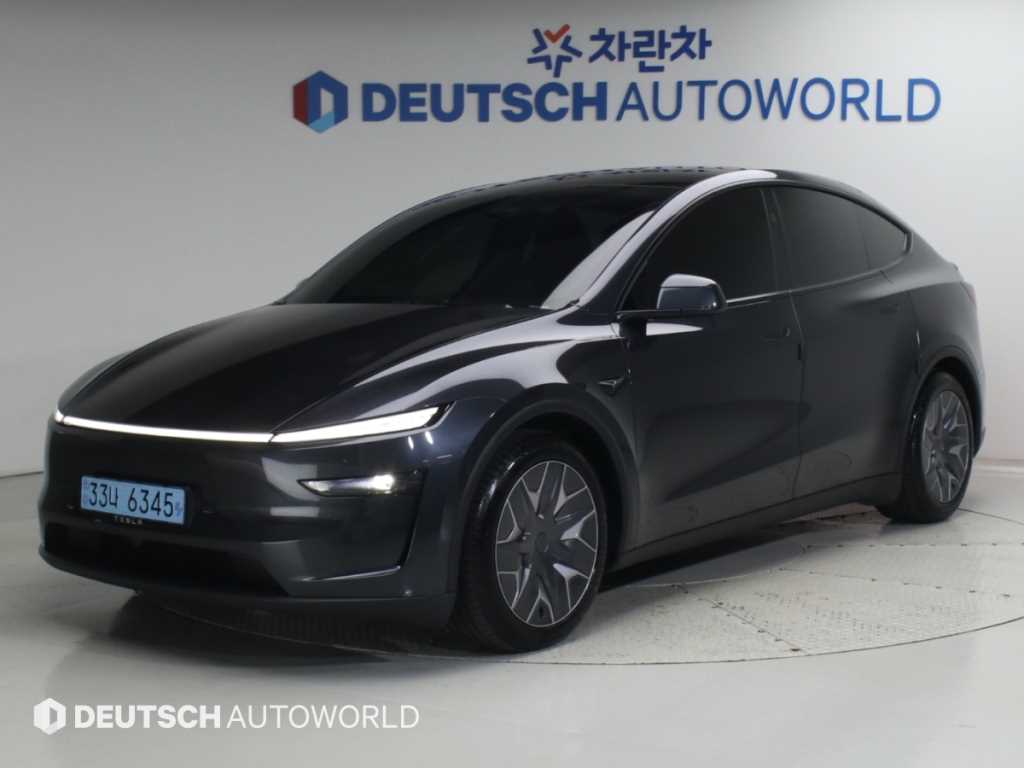 테슬라 모델 Y L 사진