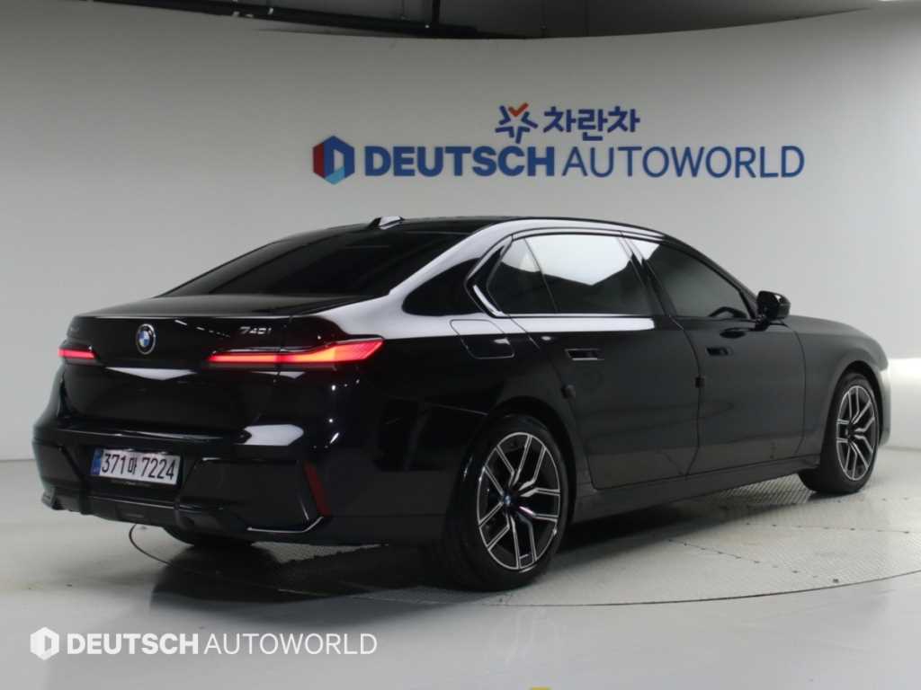 BMW 7시리즈 740i xDrive M 스포츠 리미티드 사진 2/20