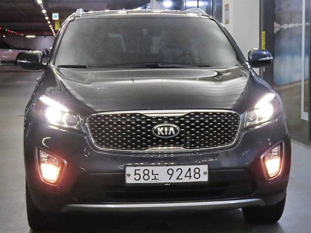 기아 쏘렌토 디젤 4WD 2.2 노블레스 스페셜 사진 2/20