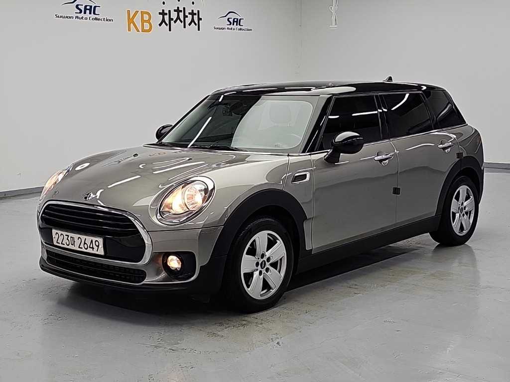 MINI 클럽맨 기본형 사진