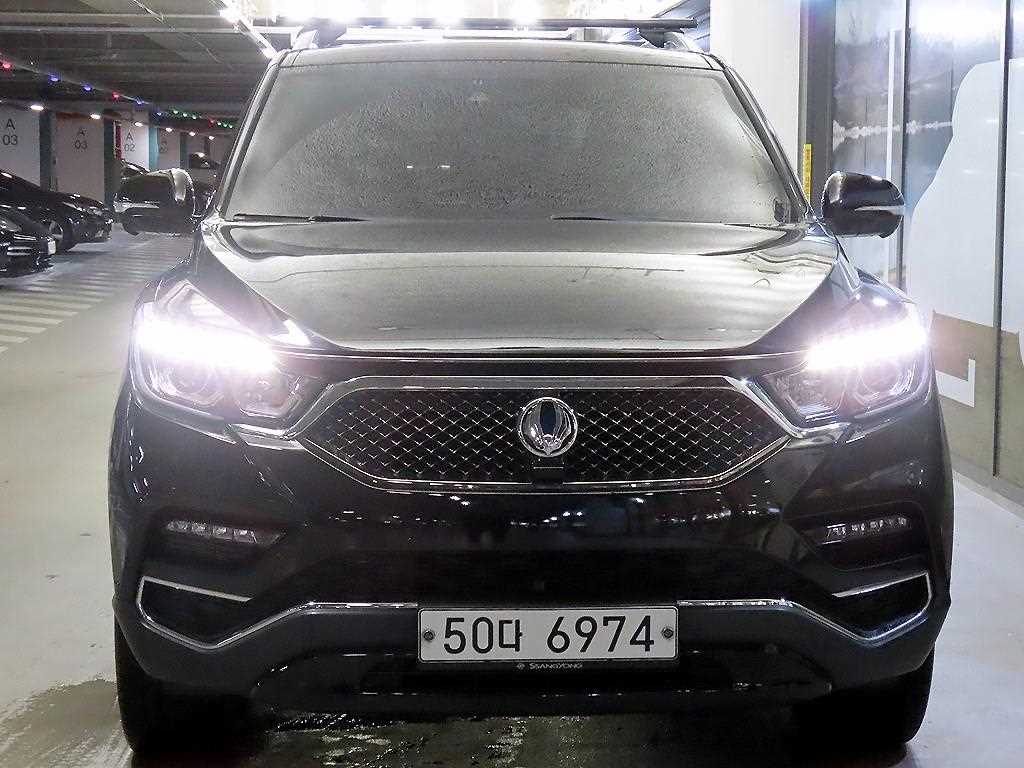 KGM 렉스턴 디젤 2.2 4WD 유라시아 에디션 사진 2/20