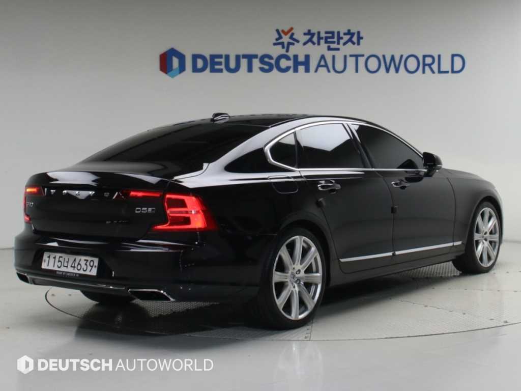 볼보 S90 D5 AWD 인스크립션 사진 2/20