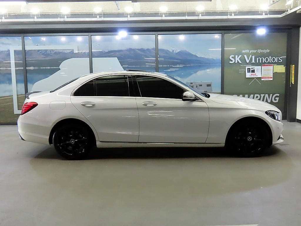 C클래스 W205 C220 d 아방가르드 2018년식