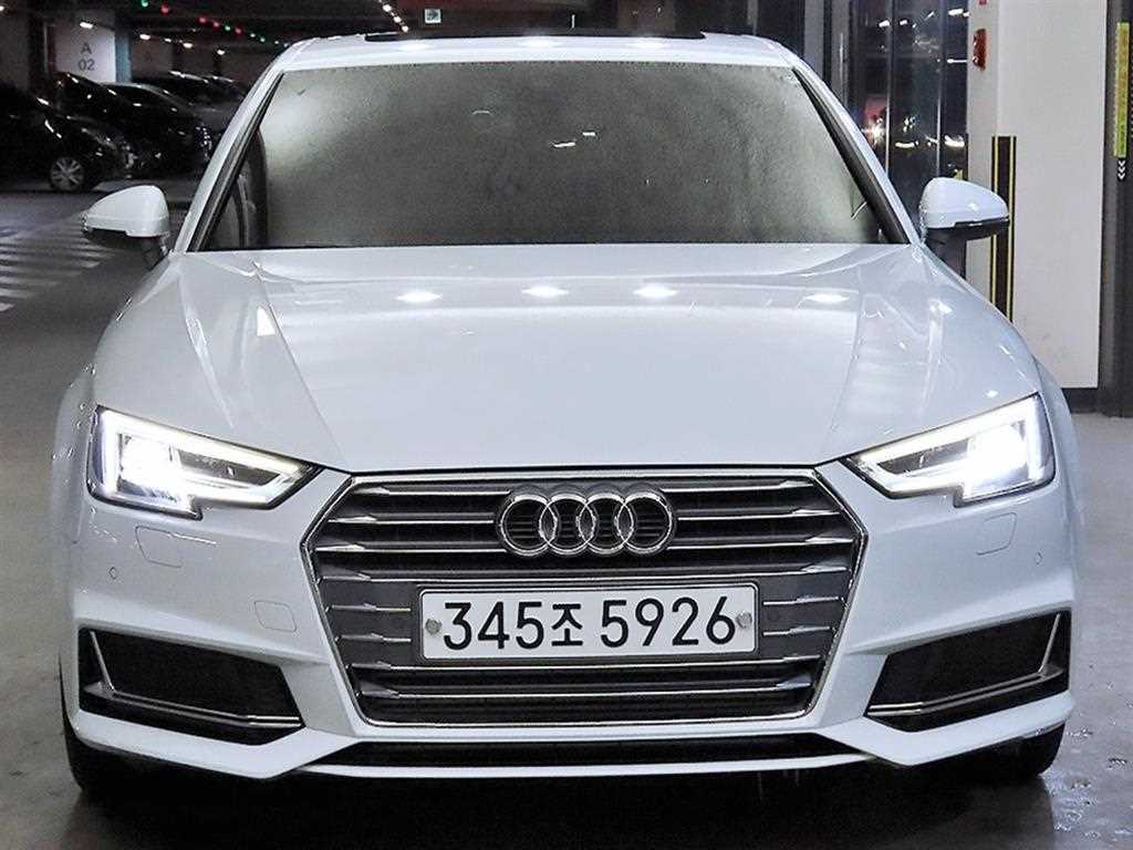 아우디 A4 40 TFSI 사진 2/20