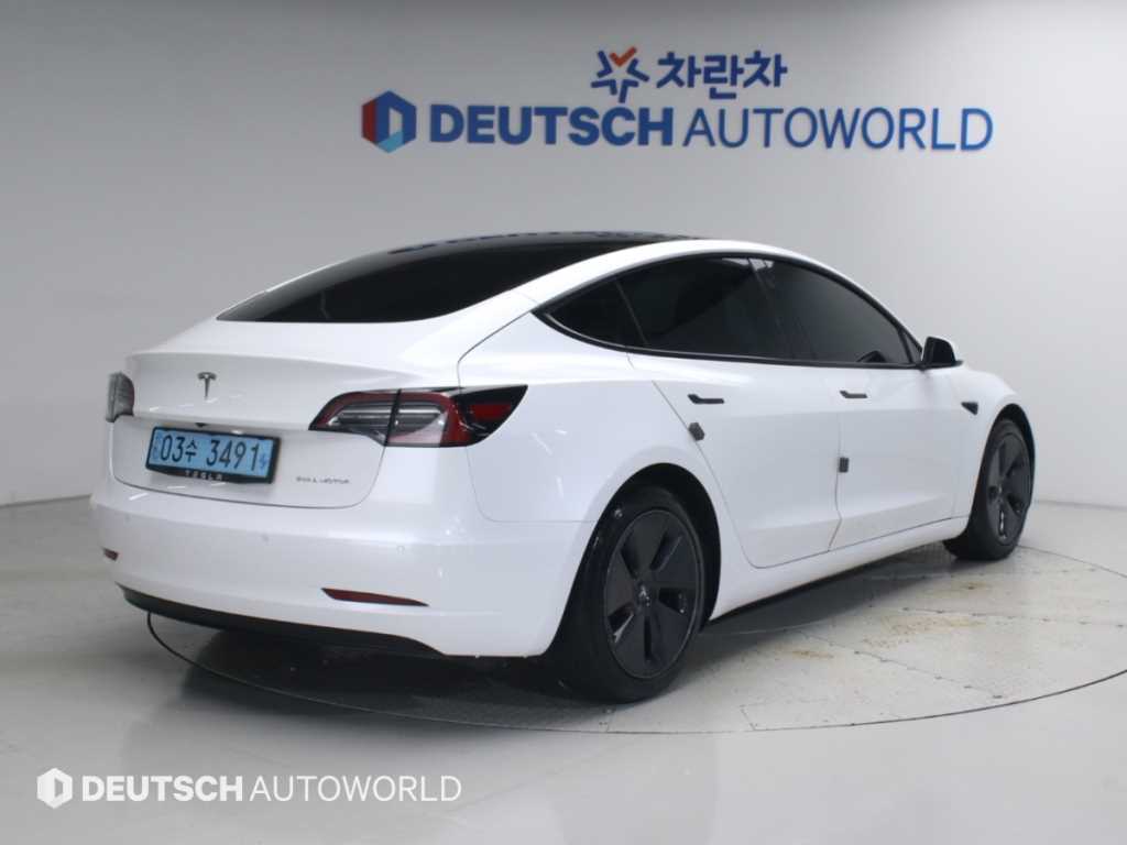 테슬라 모델 3 롱 레인지 사진 2/20