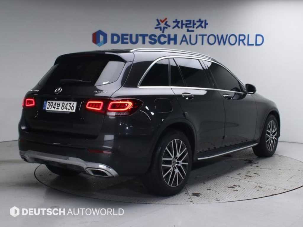 벤츠 GLC 클래스 GLC 220 d 4MATIC 사진 2/20