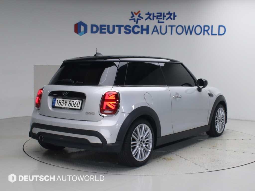 MINI 쿠퍼 클래식 플러스 사진 2/20