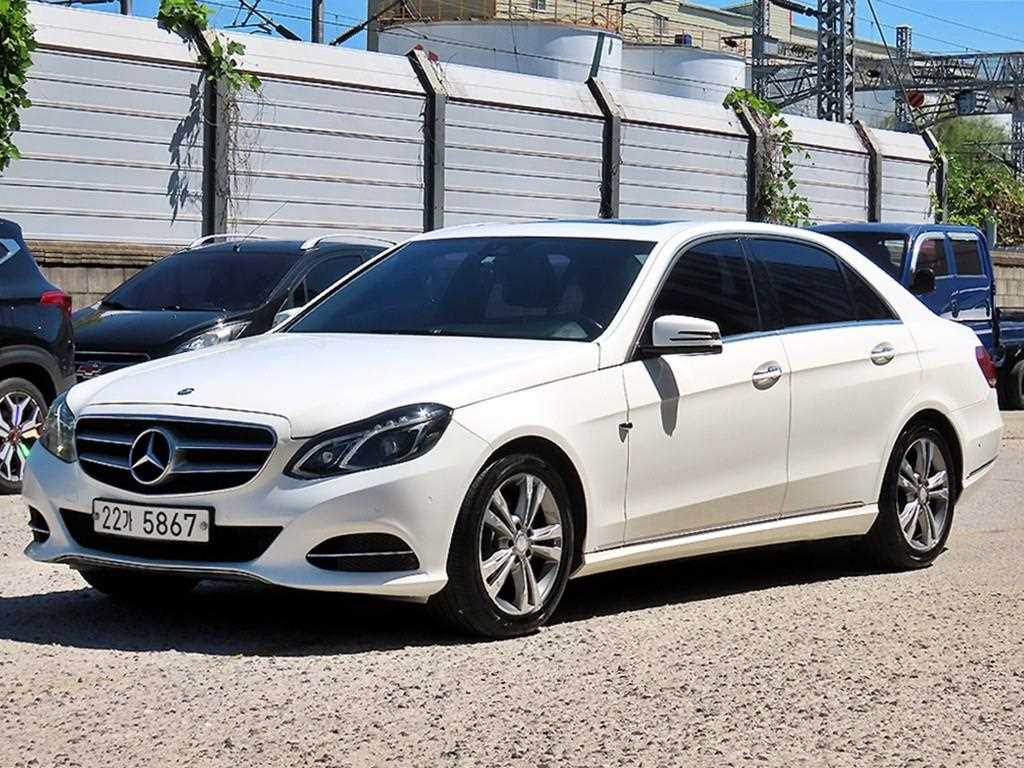 벤츠 E 클래스 E220 CDI 아방가르드 사진 2/20