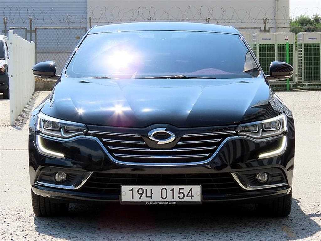 르노코리아 SM6 가솔린 2.0 GDe RE 사진 2/20