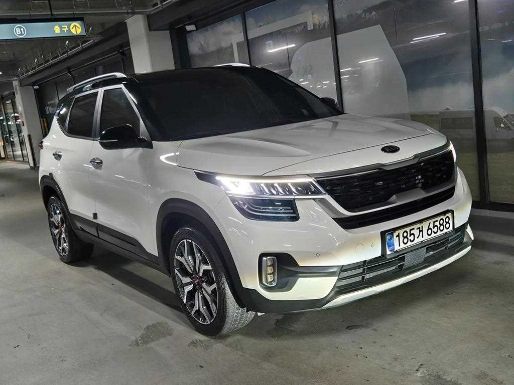 셀토스 가솔린 1.6 터보 2WD 시그니처 2021년식