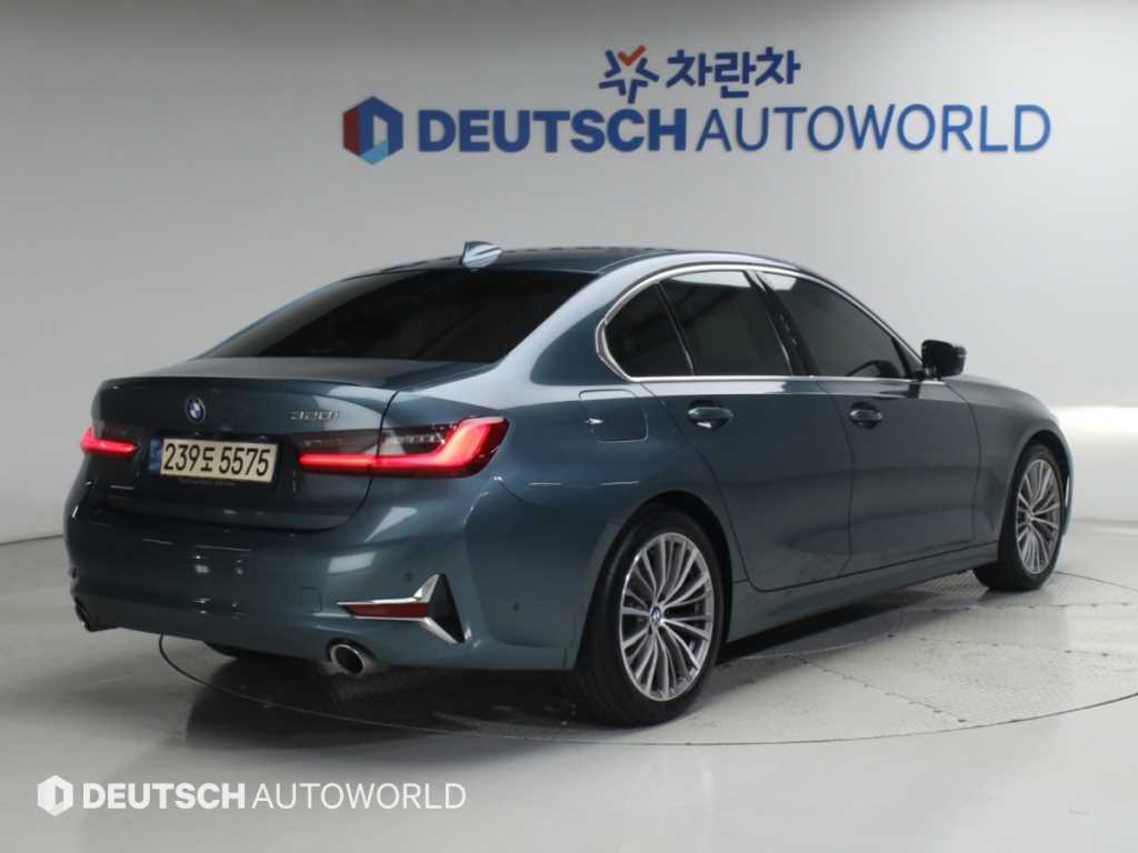 BMW 3시리즈 320i 럭셔리 사진 2/20