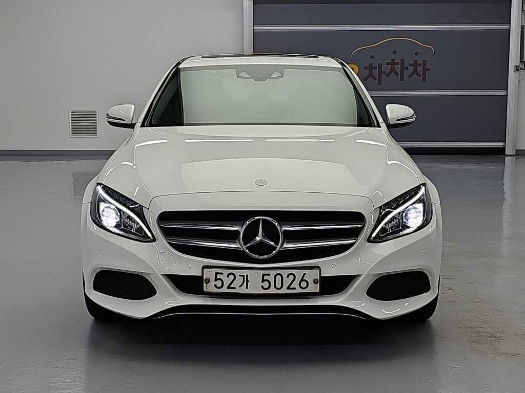 벤츠 C 클래스 C200 아방가르드 사진 2/19