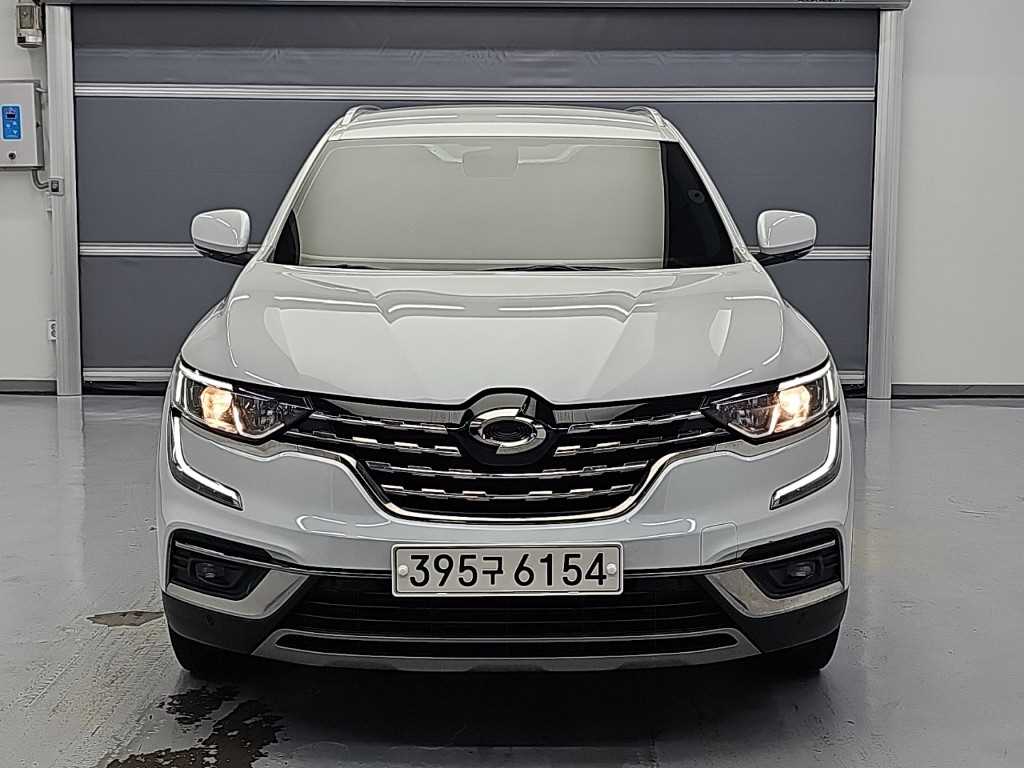 르노코리아 QM6 2.0 LPe LE 2WD 사진 2/20