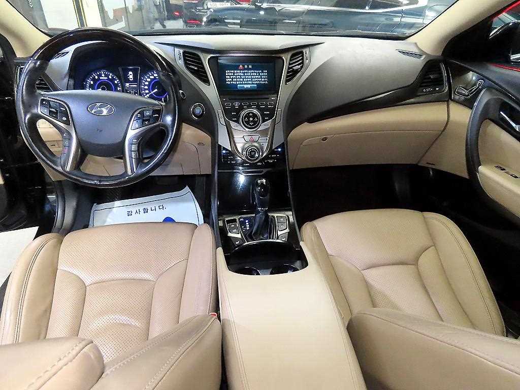 그랜저 HG HG240 LUXURY 2012년식