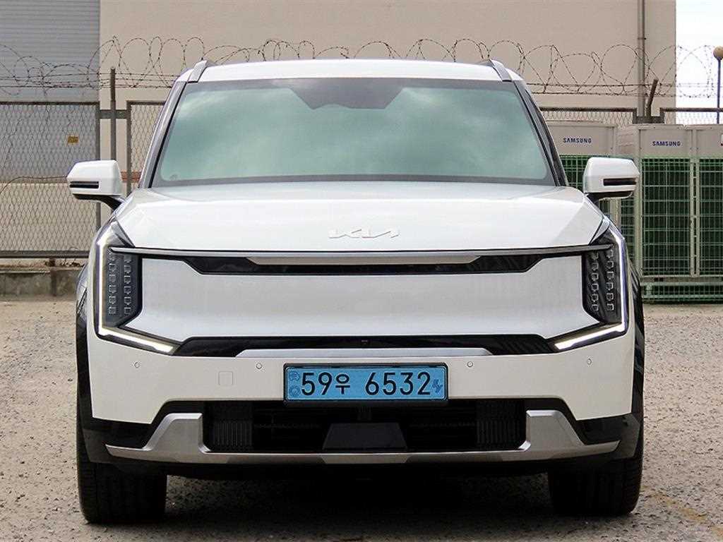 EV9 롱레인지 4WD 어스 2024년식