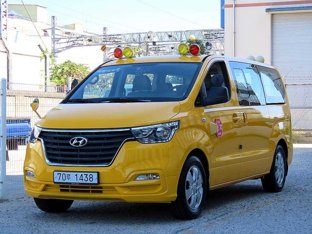 현대 스타렉스 2WD 웨건 11인승 모던 사진 2/20