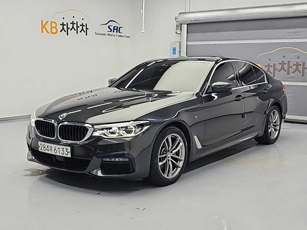 BMW 5시리즈 520d xDrive M 스포츠 플러스 사진