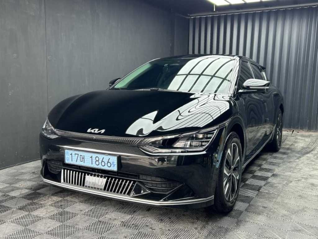 EV6 롱레인지 어스 2022년식