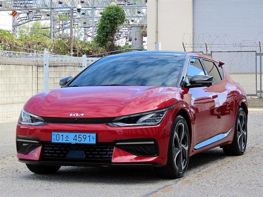 기아 EV6 롱레인지 GT Line 사진 2/20