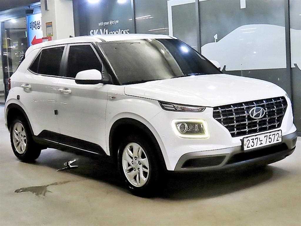 베뉴 1.6 스마트 2020년식